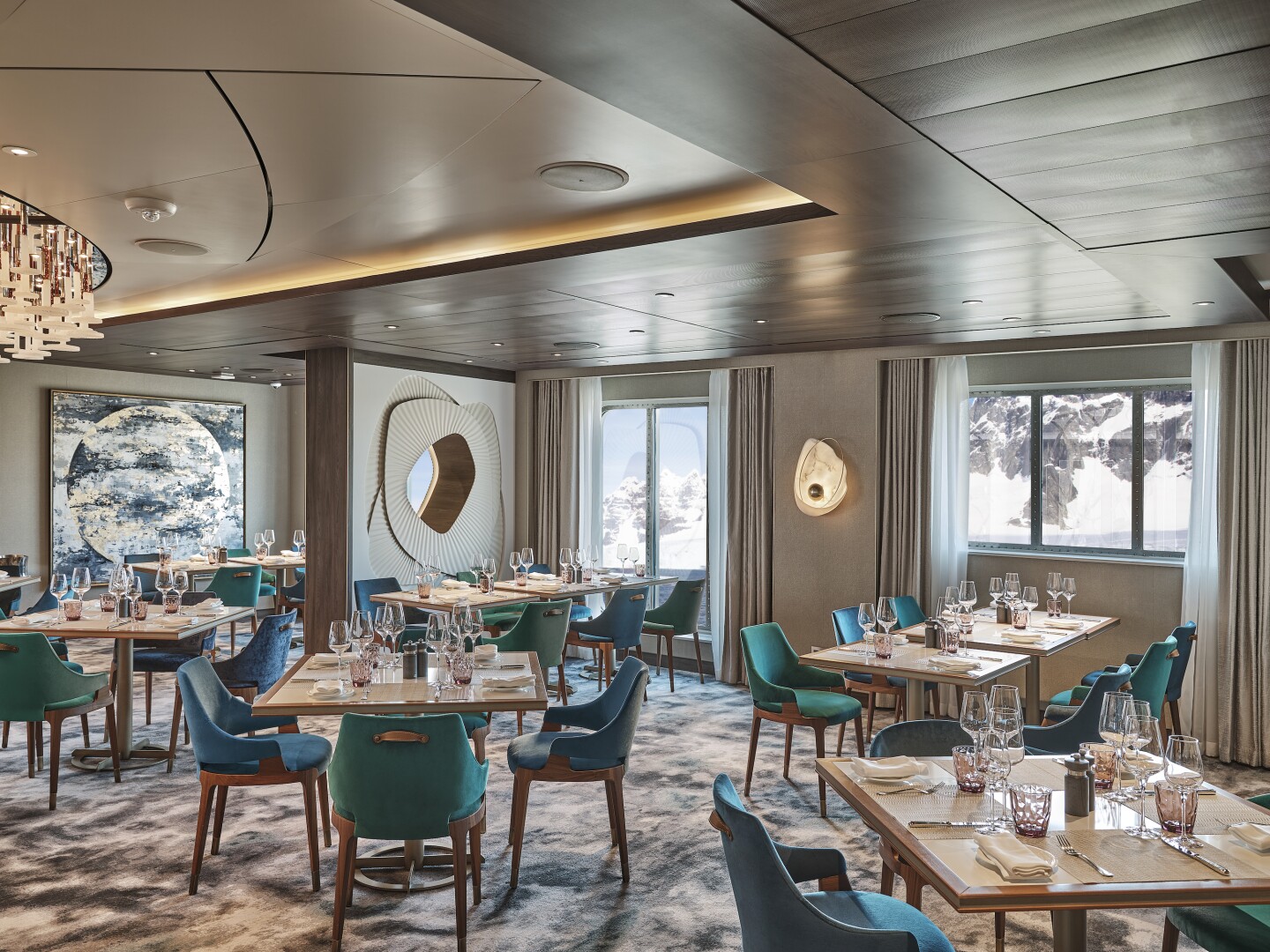 <a>Experience fine dining with exquisite views on Silversea's luxury expedition vessel Silver Endeavour .</a>