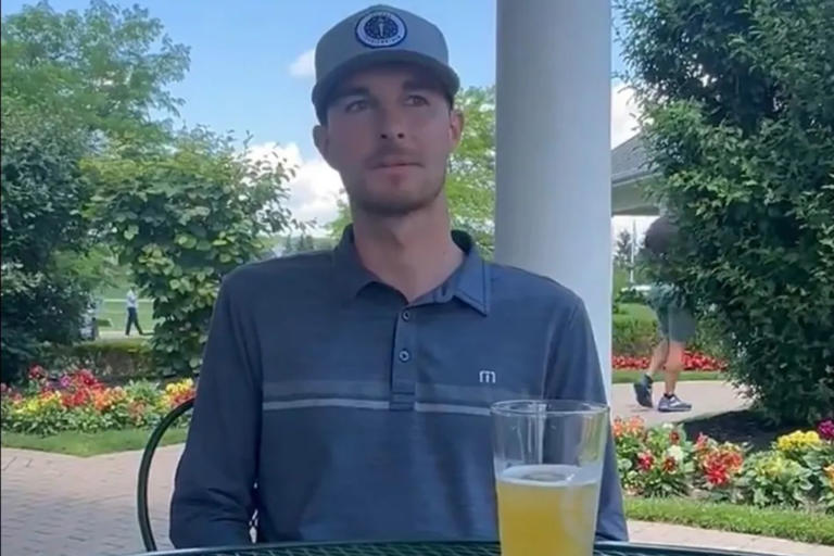 Golf Galaxy employee knocks back three beers then qualifies for PGA Tour event