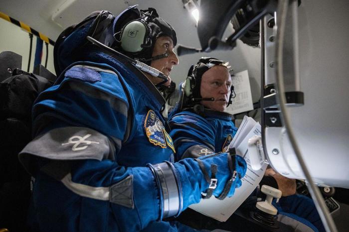 why are the boeing starliner astronauts still in space?