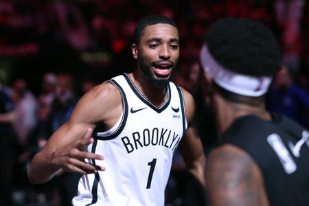 Mikal Bridges traded from Nets to Knicks in stunning pre-draft deal<br><br>