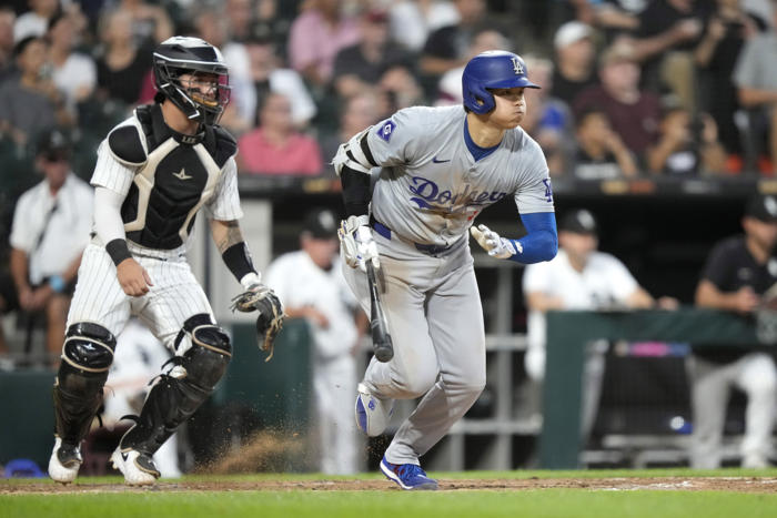 shohei ohtani hits nl-leading 24th homer as the dodgers top the lowly white sox 4-3