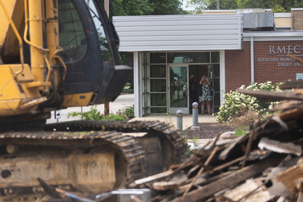 See dilapidated house brought down