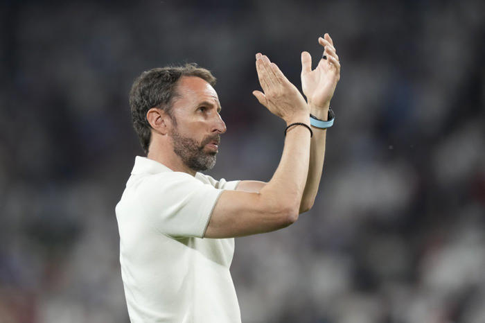 england coach southgate targeted after a 0-0 draw with slovenia at euro 2024