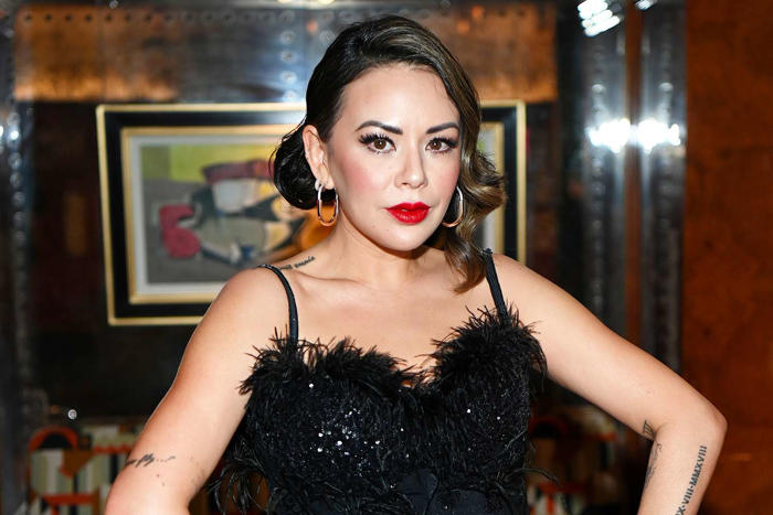 janel parrish has surgery to remove cysts following endometriosis diagnosis