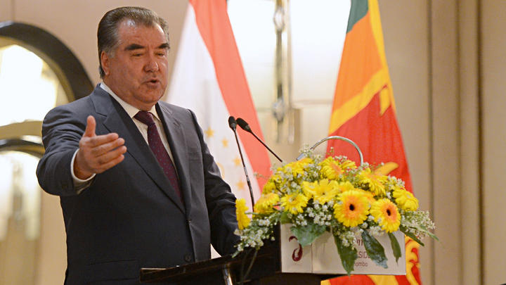 presiden tajikistan larang hijab, ini alasannya