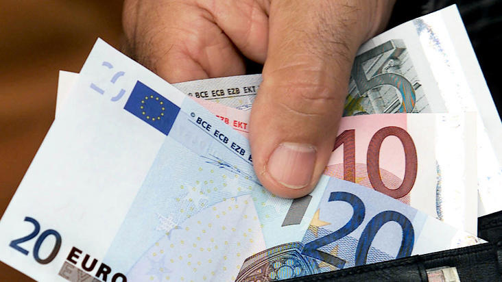 tiotusentals euro till ärlig hemlös man