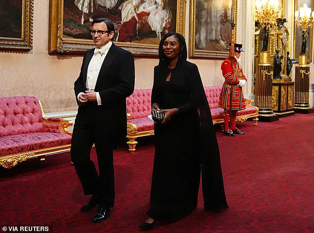 sunak and starmer miss england's bore draw to attend palace banquet