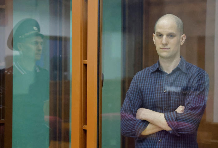 closed-door espionage trial of u.s. journalist kicks off in russia
