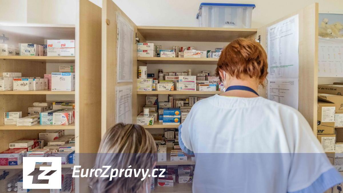 němci si schraňují léky, češi mají nedostatek. válkův náměstek: moje zima bude opět tuhá