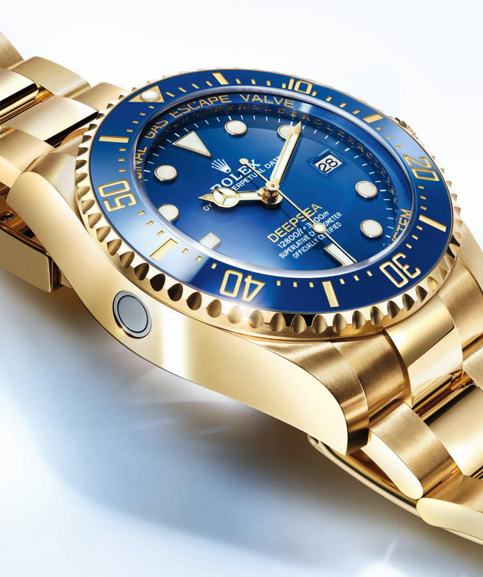 el nuevo reloj rolex deepsea: 320 gramos de oro macizo para una bestia submarina
