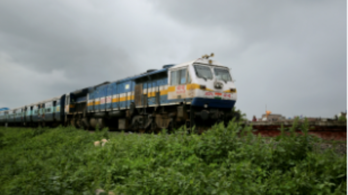 east central railway issues advisory, asks loco pilots not to leave engine unmanned