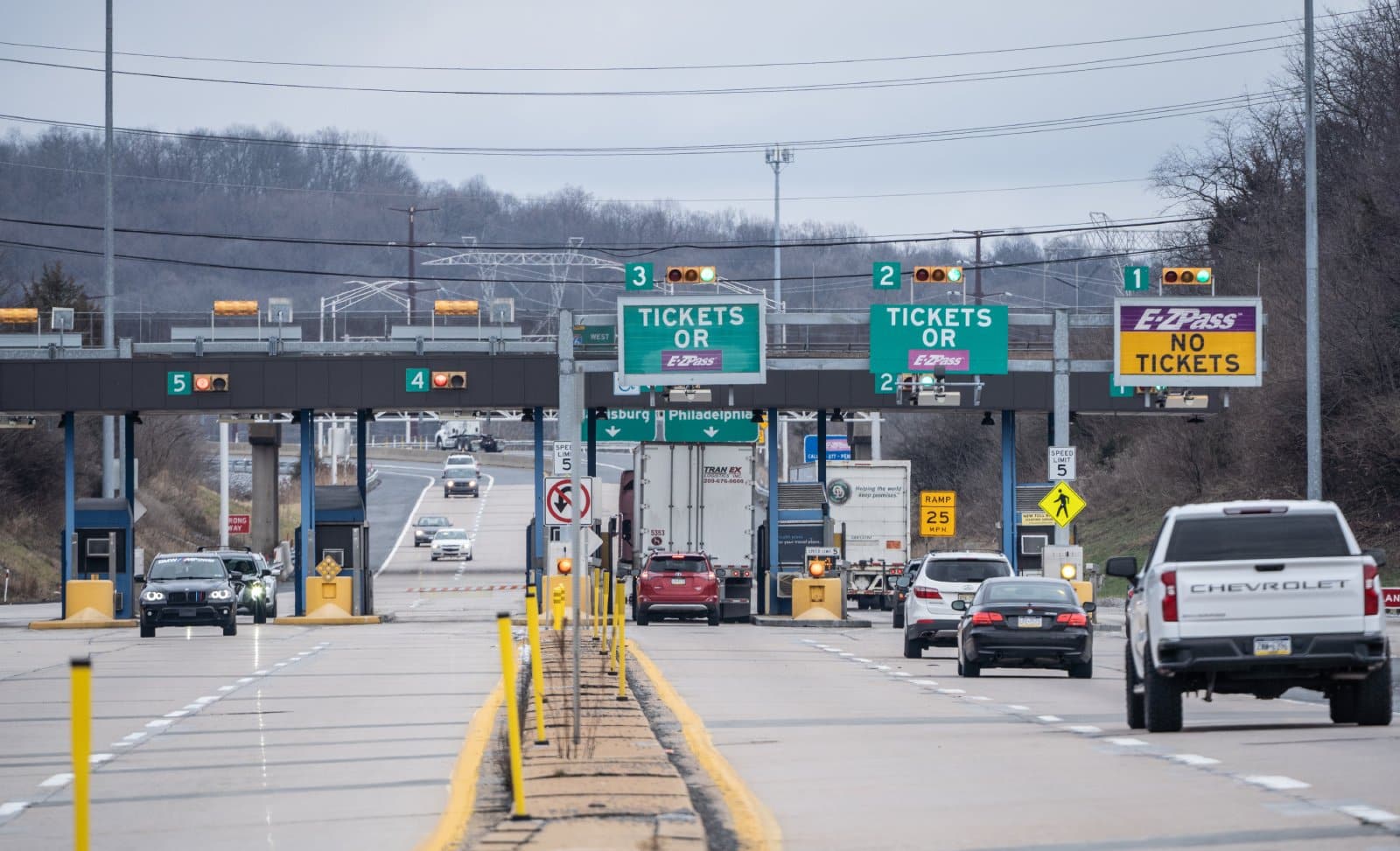 Image Credit: Shutterstock / Amy Lutz <p><span>Annual toll hikes on the Pennsylvania Turnpike are a tradition commuters dread, but can always count on.</span></p>
