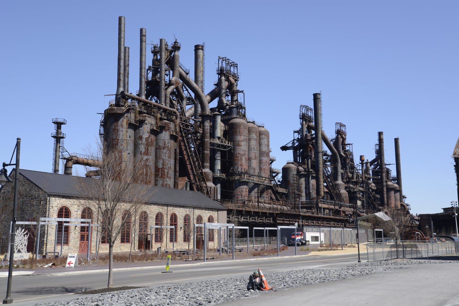 Image Credit: Shutterstock / Cynthia Farmer <p><span>From steel to coal, Pennsylvania’s economy often resists new industries and technologies, sticking to its industrial roots.</span></p>