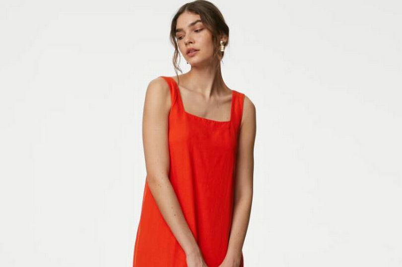 marks and spencer's £40 linen dress that'll 'look great with a tan' this summer