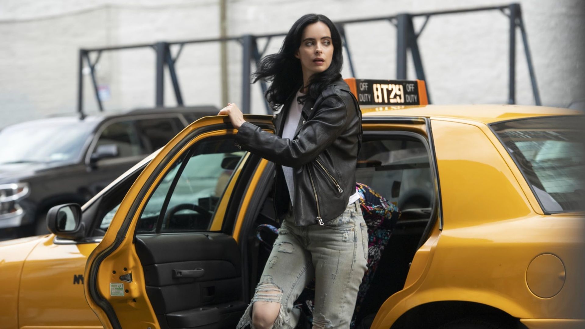 Marvel Fans Are Convinced Jessica Jones Will Return In Daredevil Born