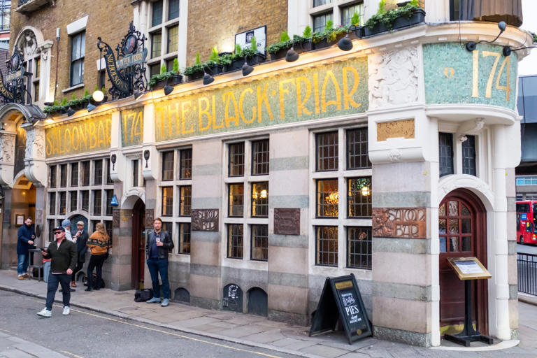 The historic Blackfriar pub in Blackfriars (Picture: Shutterstock / Quirky Badger)