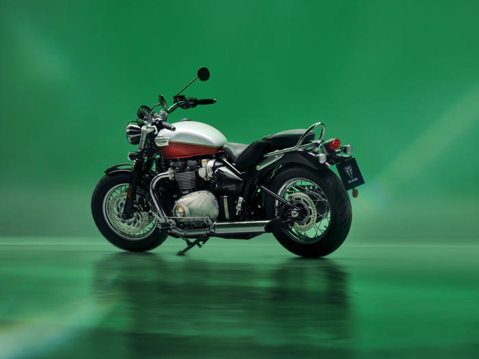 triumph reveals striking new paint schemes for 2025 motorcycle lineup