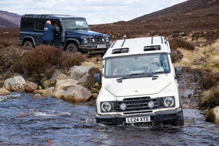 'i went off-roading in a 2.5 tonne 4x4 to tackle my imposter syndrome'