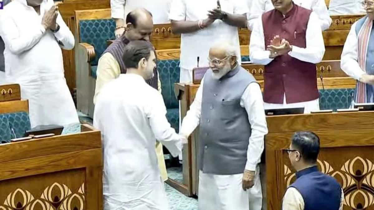 video: rahul-modi handshake in lok sabha reminds of this 2018 rare hug moment
