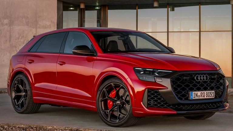 The New 2025 Audi RS Q8 Performance Is the Fastest Production SUV Round ...