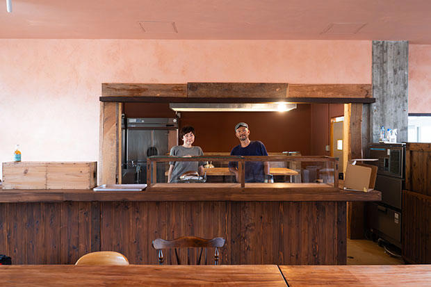 小豆島の人気カフェが移転オープン。廃校をリノベーションして再び人の集まる場所へ
