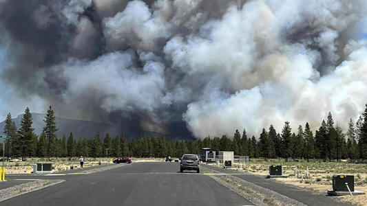 Rapidly growing wildfire forcing evacuations in Oregon<br><br>
