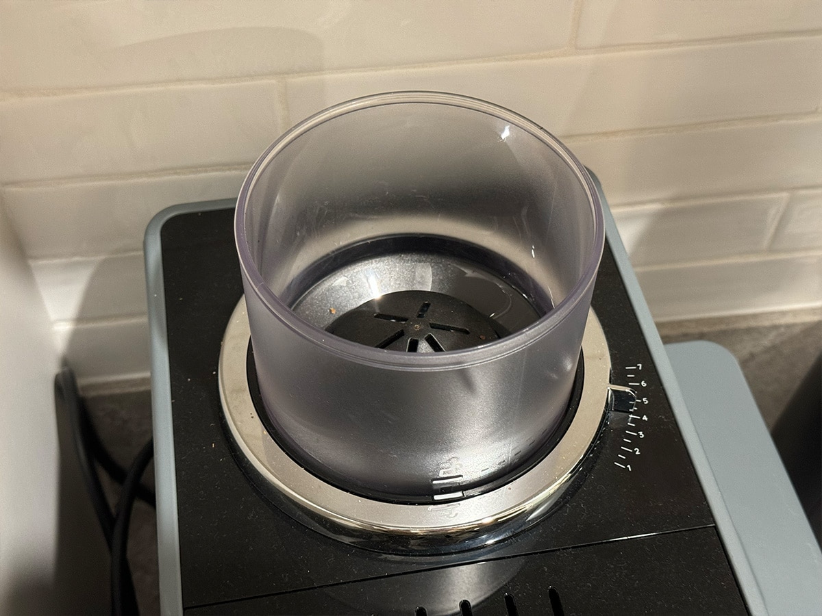 De'longhi rivelia grinding 2