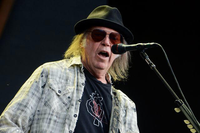neil young cancels crazy horse tour dates citing band illness