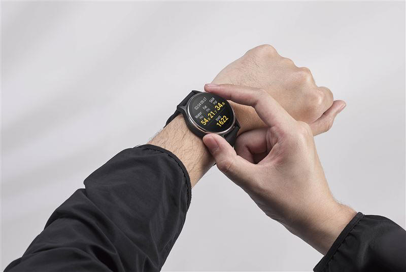 獨家指尖感測 華碩新一代vivowatch 6在台上市