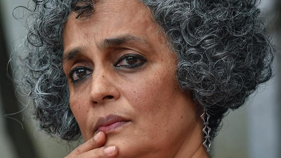 arundhati roy wins pen pinter prize 2024, jury says ‘her powerful voice not to be silenced’