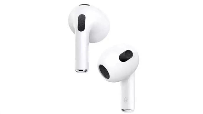 5 features that apple airpods pro may get with ios 18