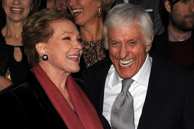 dick van dyke on filming “mary poppins ”with julie andrews: ‘she was cool as a cucumber’