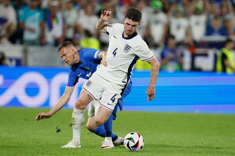 declan rice shows his true colours as euro 2024 rival praises england and arsenal star