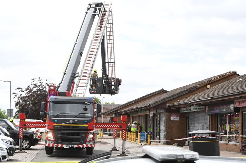 Firefighters Extinguish Blaze From Takeaway In Cleland