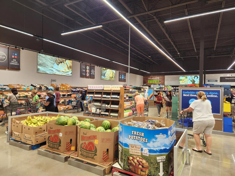 New ALDI opens in Bossier City