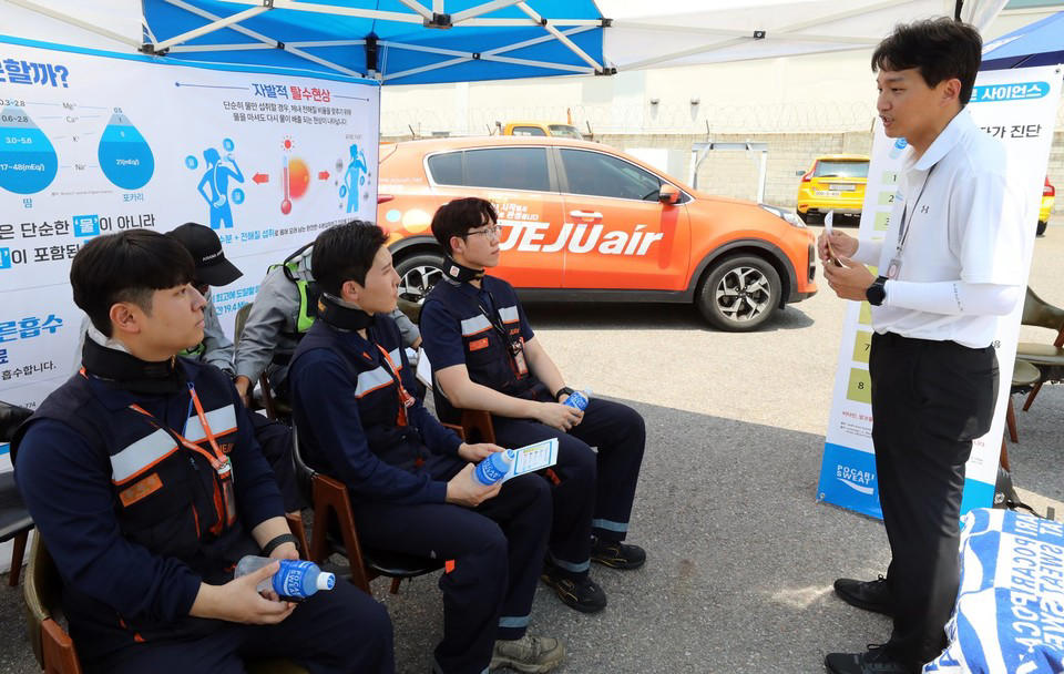 제주항공, 동아오츠카와 혹서기 대비 온열질환 예방 캠페인