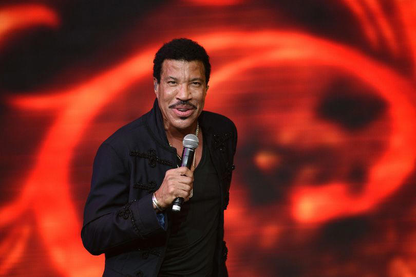 lionel richie on touching inspiration behind three times a lady and playing for king charles