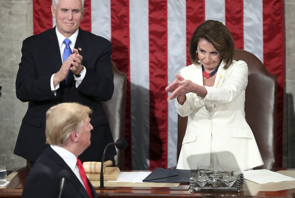 Nancy Pelosi to join Democrats skipping Trump inauguration(02)