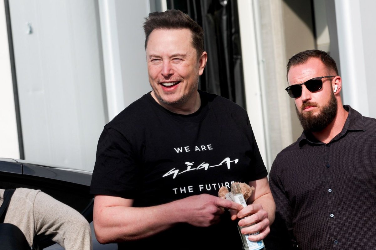 Tesla Shareholders Approve Elon Musk's $56B Pay Package