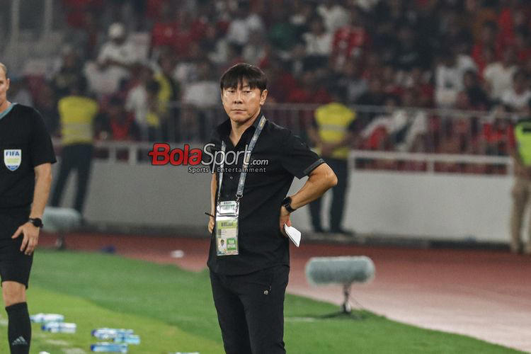 media vietnam sebut shin tae-yong dan dua pemain timnas indonesia pantas didenda