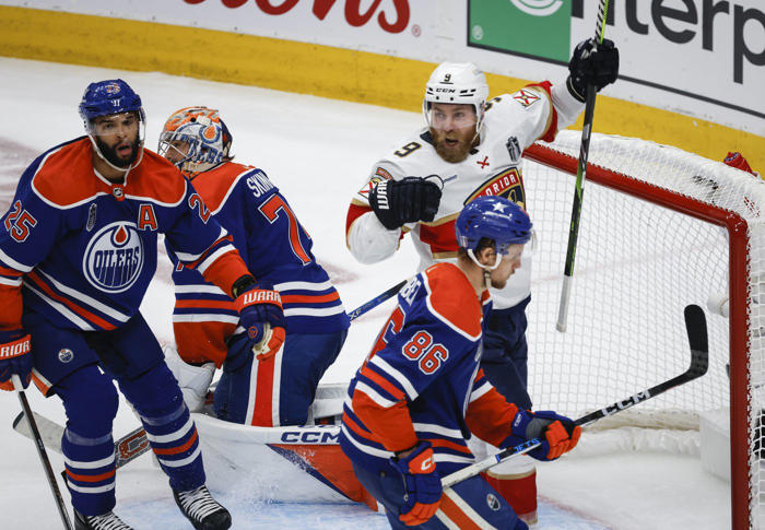 panthers hold on to beat oilers 4-3 and take 3-0 lead in stanley cup final