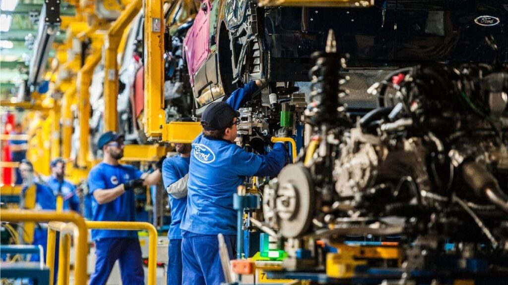 El Declive De Ford Almussafes: Pierde 6.000 Puestos De Trabajo En ...