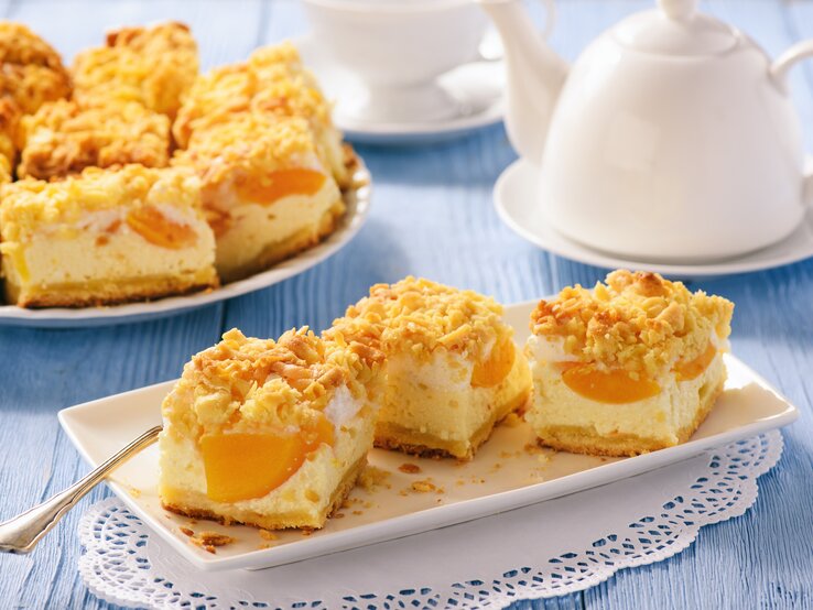 Pfirsich-Käsekuchen mit Streuseln: Unser liebster Sommerkuchen