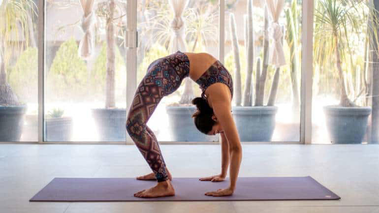 best yoga for overthinkers: try out these 7 poses for mental clarity