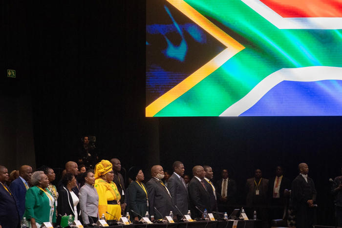 south africa's anc and rival democratic alliance form unity government in historic moment