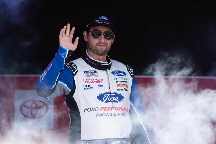 why chase briscoe would be the perfect replacement for martin truex jr. at joe gibbs racing