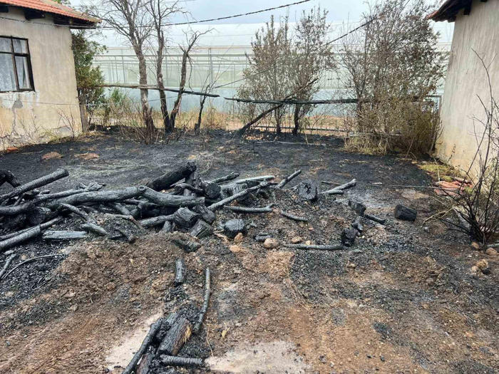 burdur’da gün içinde çıkan yangınlarda 700 dekar alan ve 1 ev ile odunluk yandı