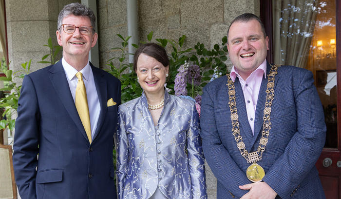 irish stars and simon harris celebrate king charles' birthday at swanky garden party