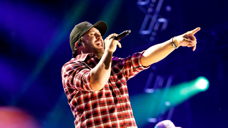 Luke Bryan Reveals Everything That's On The 'Mind Of A Country Boy'