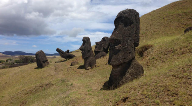cambia la historia: descubren para qué se construyeron las misteriosas estatuas de la isla de pascua
